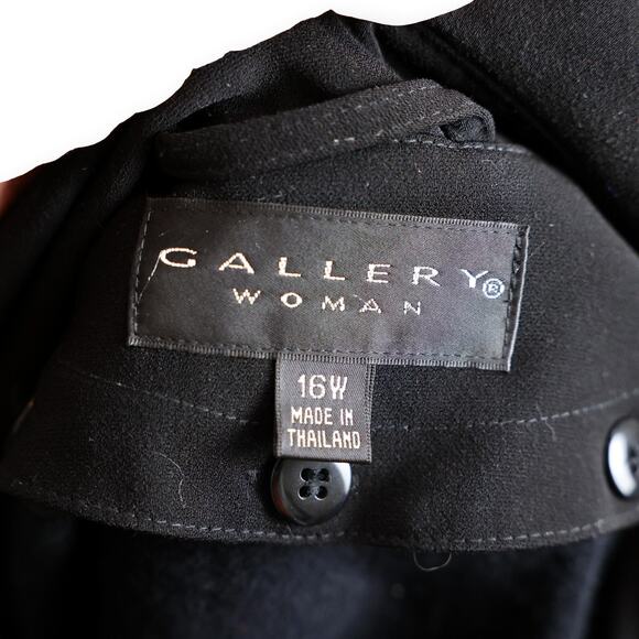 Gallery Woman Black Overcoat | Women’s 16W | Removable Liner Long Coat - Picture 5 of 12